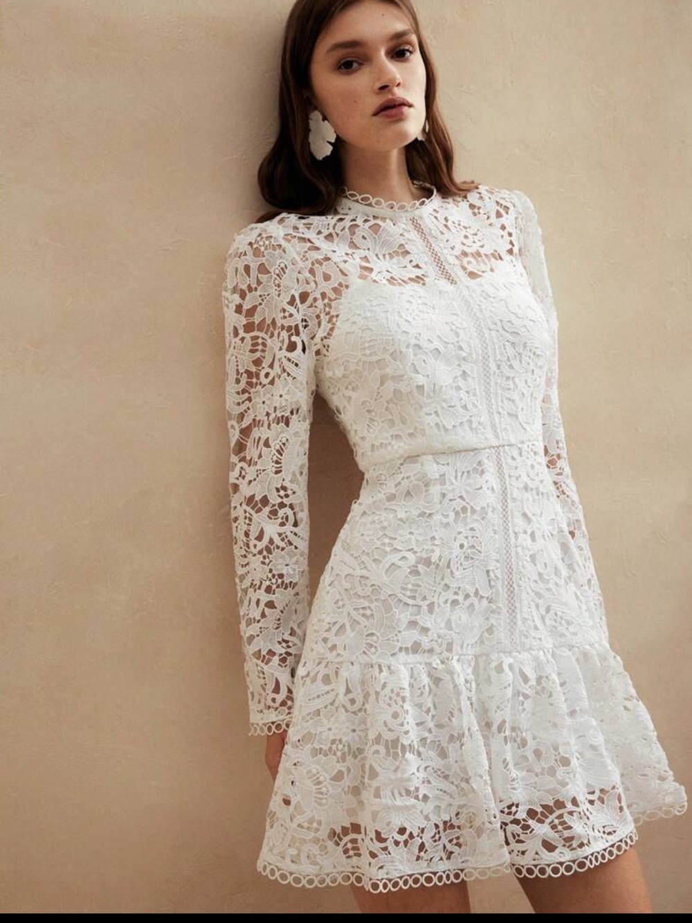 Elegant White Lace Mini Dress - Women's Long Sleeve
